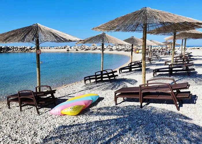 Kai With Amazing Sea & Park View