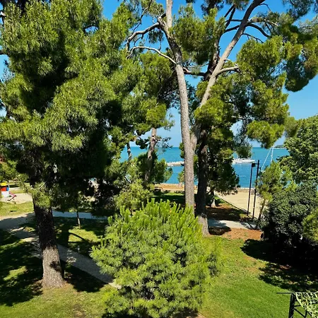 Kai Superior 4 Star Apartment, Your Piece Of Heaven With Sea & Park View Apartment