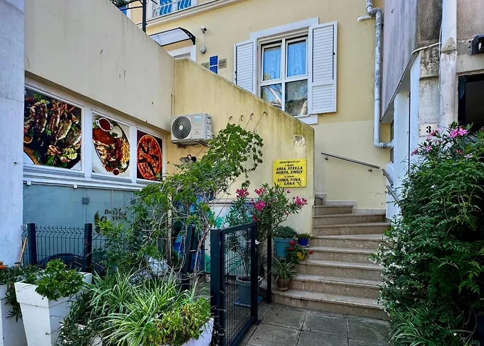 Kai With Amazing Sea & Park View Apartment